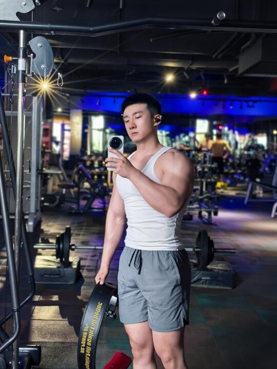 脸和身材各长各的
