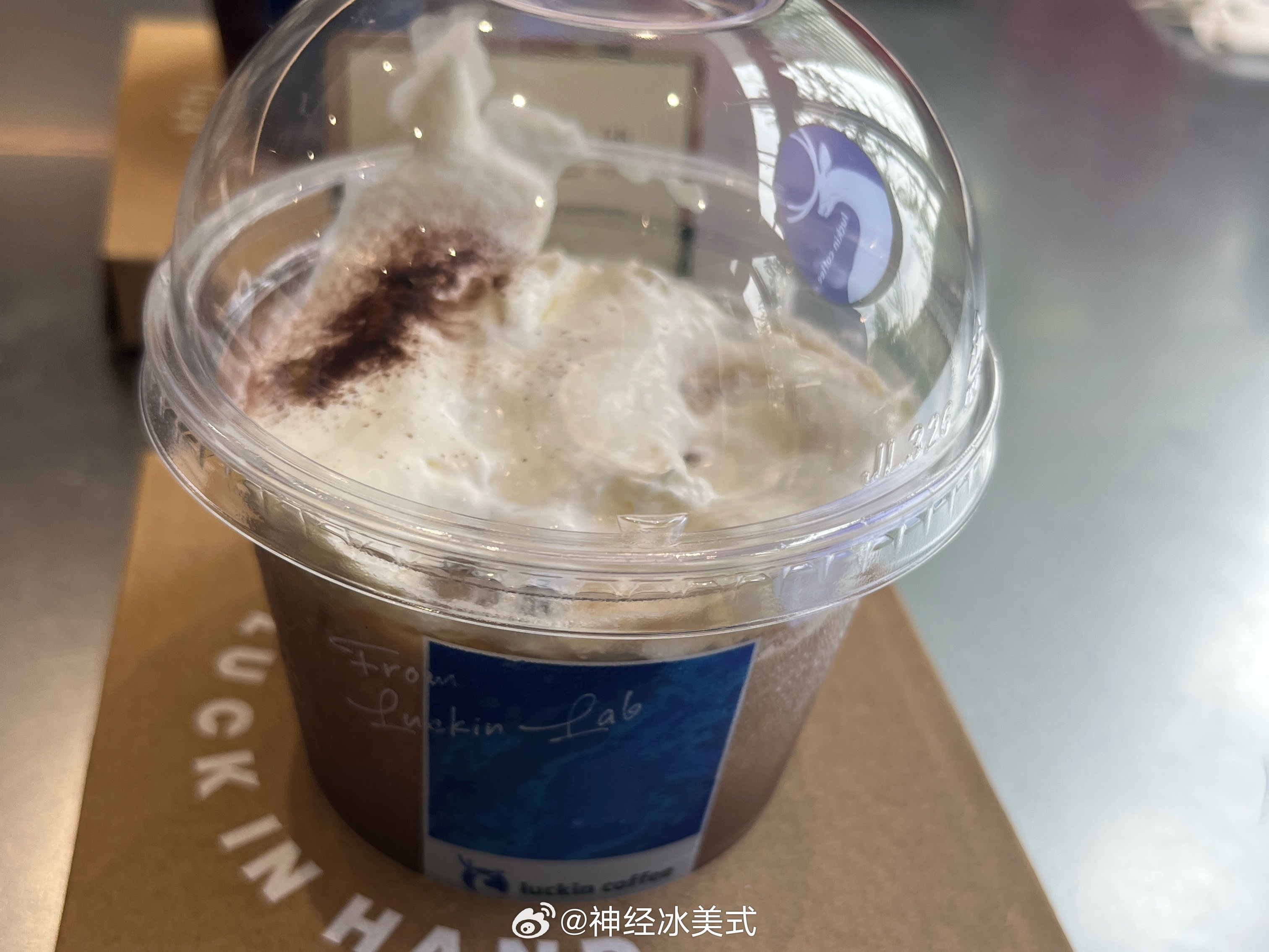 让我惊讶的是不是不允许用AI写论文，而是设立AI写论文的规矩，我很佩服了多所高校