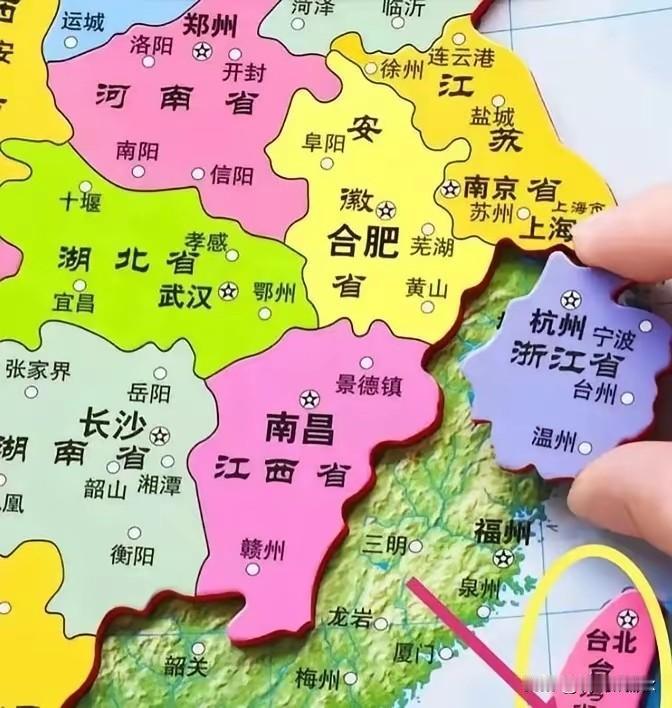 一位广东人提出一个台湾解放后管理方案，那就是不要设为一个单独的省，也不要设为一个