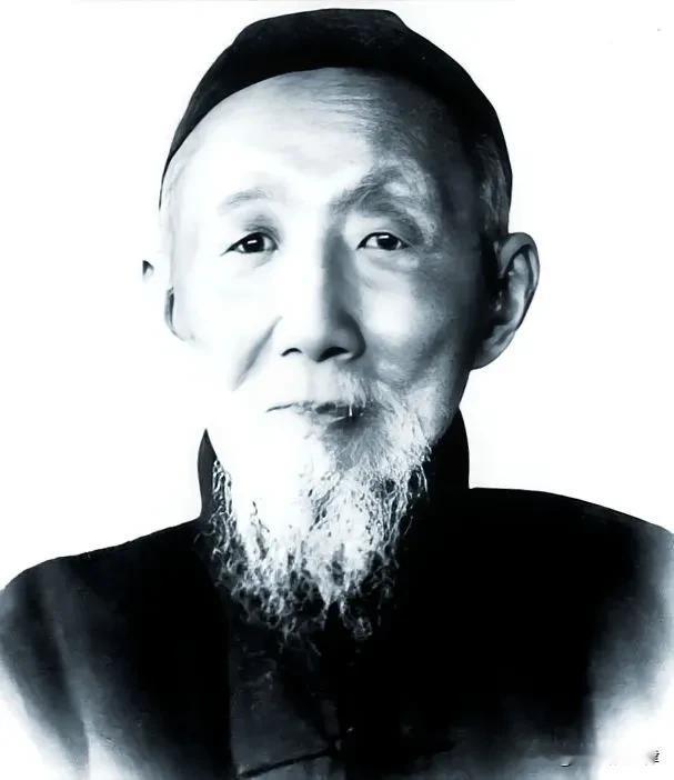 1939年越南谅山，百岁教育家临终悲叹：我是一条狗，叫了一百年，也没有把中国叫醒