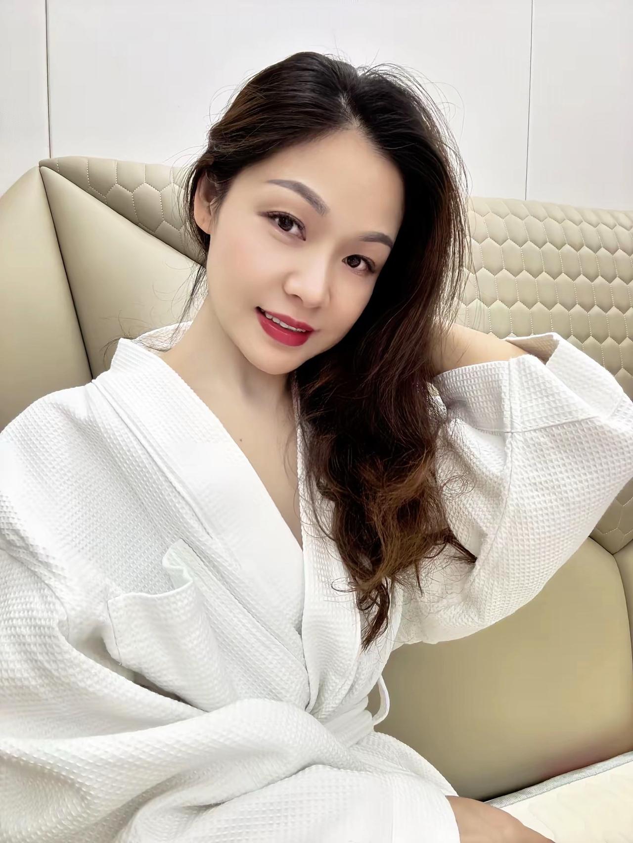 释迦摩尼说：无论你遇见谁，他都是你生命中该出现的人，绝非偶然。我的日常 自拍自乐