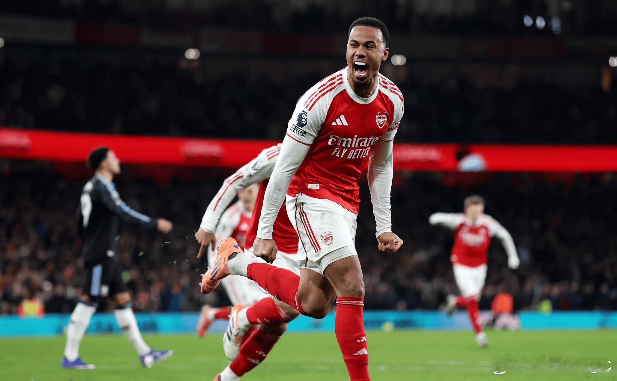 阿森纳中卫加布里埃尔接受俱乐部官方采访，这位28岁巴西球员谈及了个人赛季表现、定