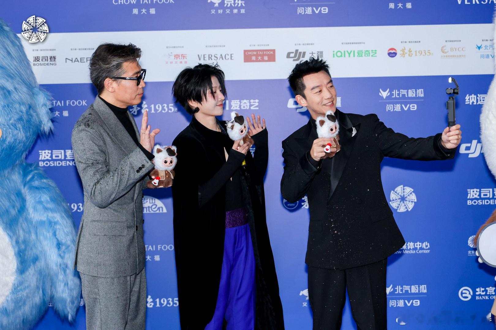 北影节国际电影节北影节现场真的是惊喜满满啊！大疆Pocket 4在活动互动区打造