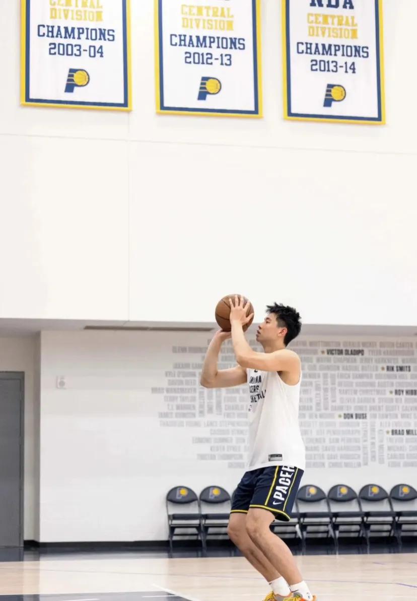 崔永熙！会有什么惊喜吗？

明天凌晨4点，将会开始本年度NBA第二轮的选秀！
其