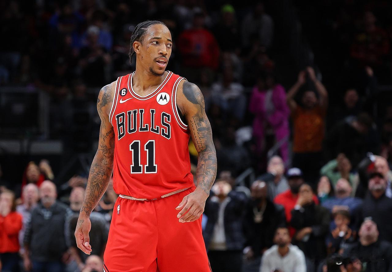 据名记SHAM说，詹姆斯跟湖人以顶薪签下了两年1.04亿美元，招不来克莱和乔治后