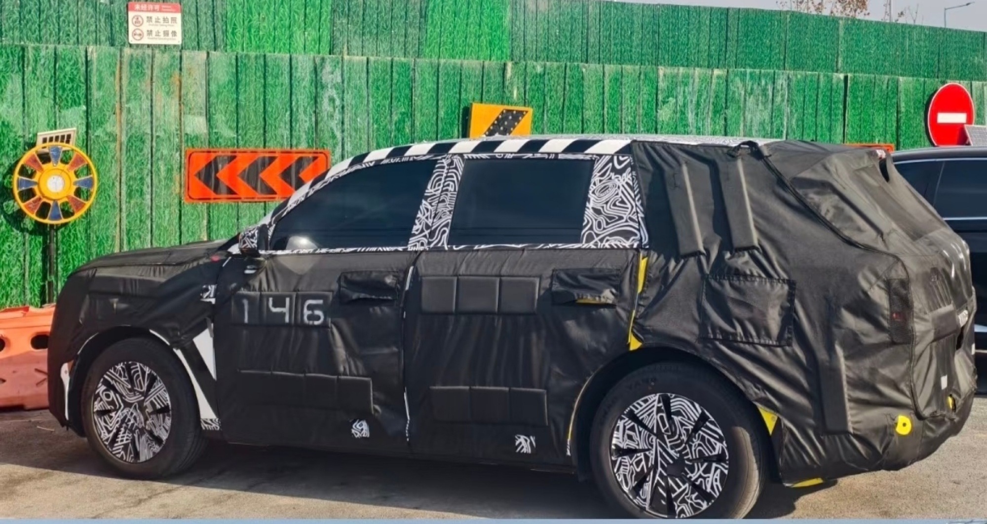 小米YU7是今年大爆款，马上还要上YU9，现在YU8测试车也出来了？ 