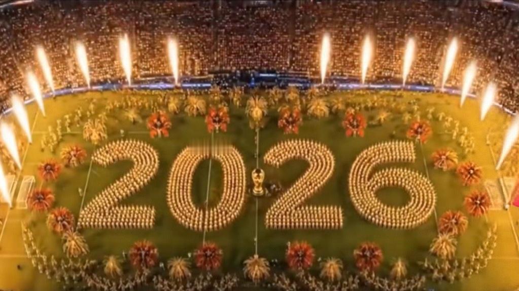 美加墨足球世界杯，这是历史上第一次由三个国家——美国、加拿大、墨西哥联合举办的世