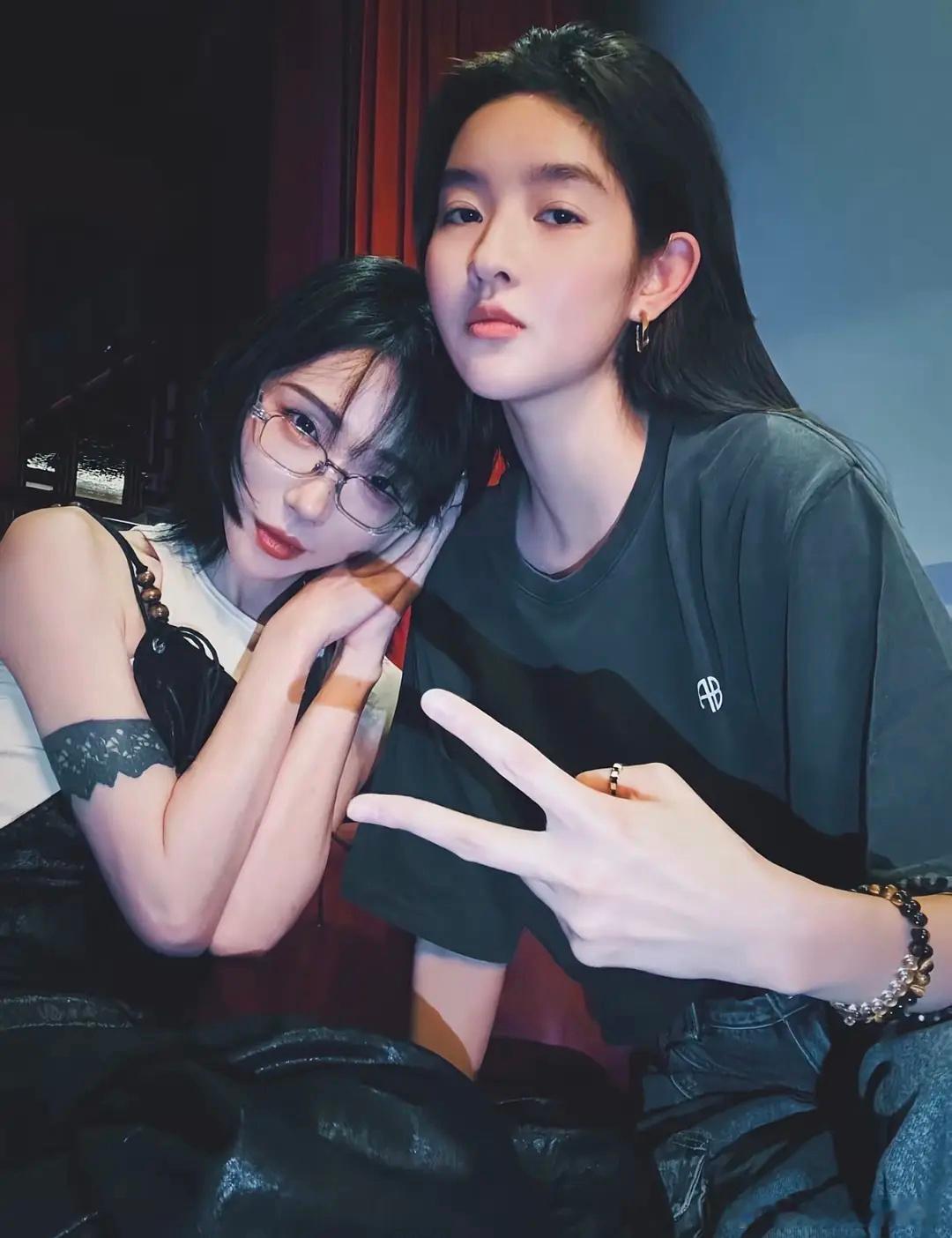 王玉雯刘恋有在认真喝中药吗❓ ​​​