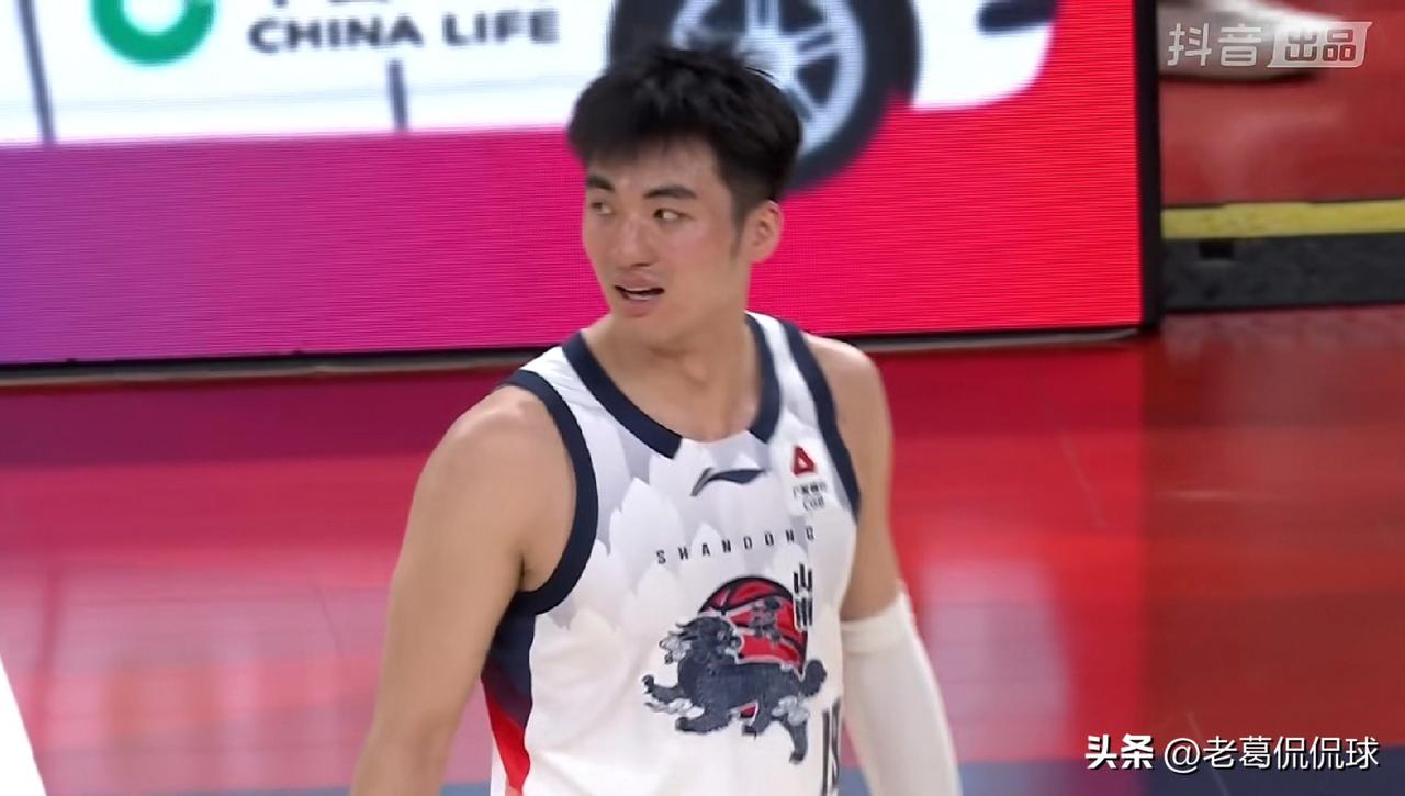 山东高速大将于德豪真是太不擅长得分了！在今天山东高速客场以94：100输给山西汾