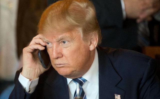 伊朗连出三招，能防住美以突袭？
美以前几天已经磨刀霍霍对准伊朗，这一次伊朗没有抱