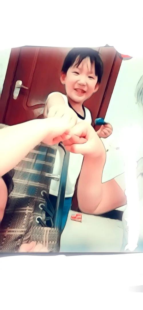 当你老了,钱和健康哪个重要?健康，不想成为孩子的负担，钱嘛，没有就少花