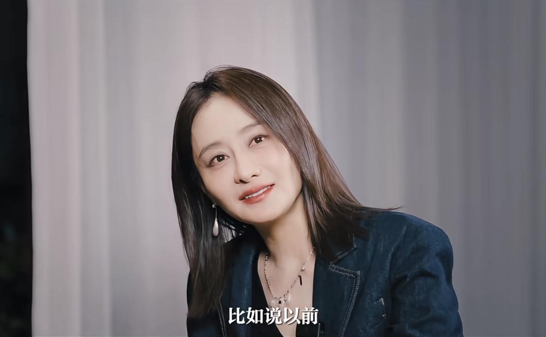 陈德容说：一个健康正常的人，不会一直否定别人。她不喜欢那些想控制她思想的人。
