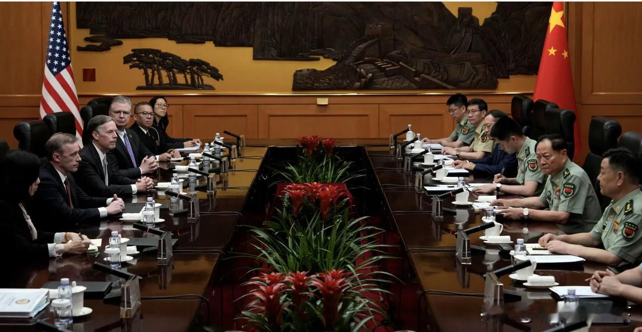 罕见！美国白宫首席国安顾问沙利文，今天上午在八一大楼会见中央军委副主席张又侠！这