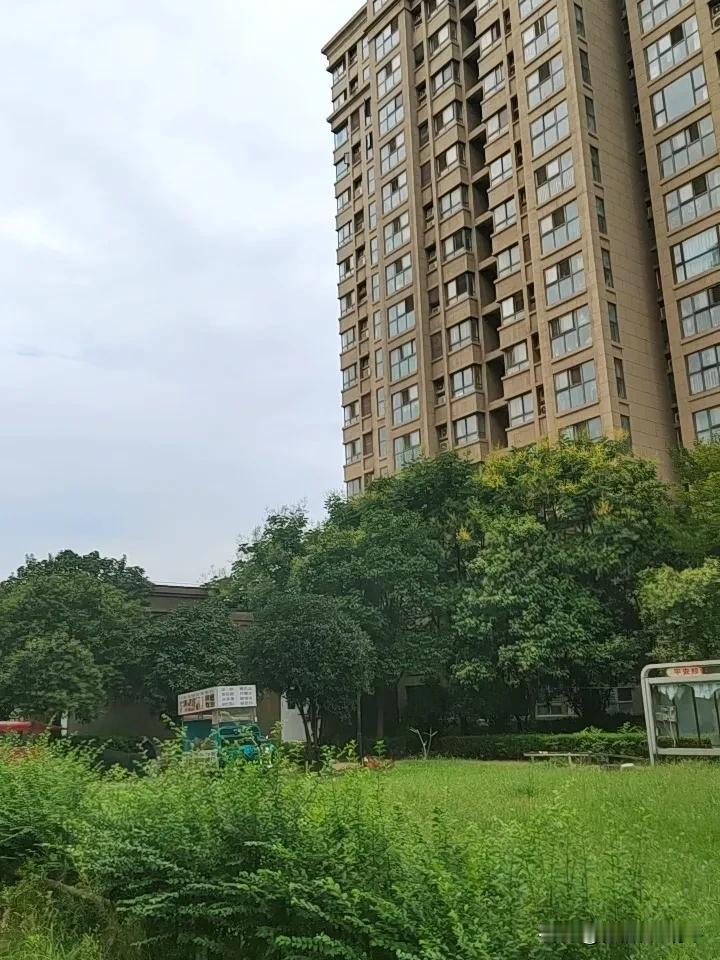 掌控命运，就是掌控能量。
你能时刻觉察自己的能量状态，知道什么人事物境在克泄耗伤