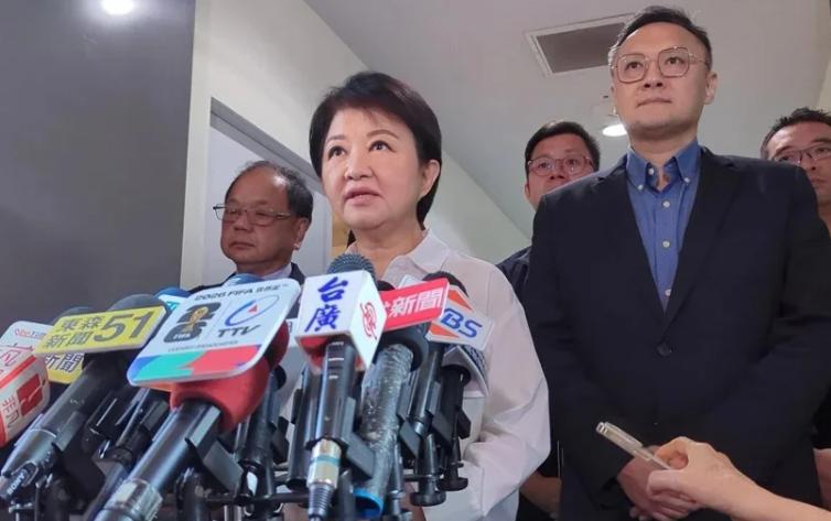 赖清德上台两周年之际，国民党籍台中市长卢秀燕今天喊话赖清德“为了消除疑虑，怕民进
