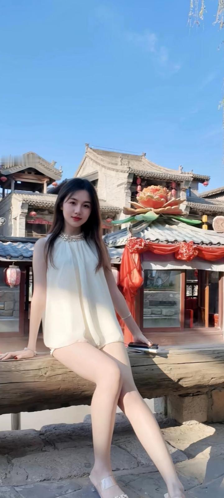 新年生活图鉴真正的爱，不是改变对方来迎合自己，而是学会适应，学会接纳，学会用对方