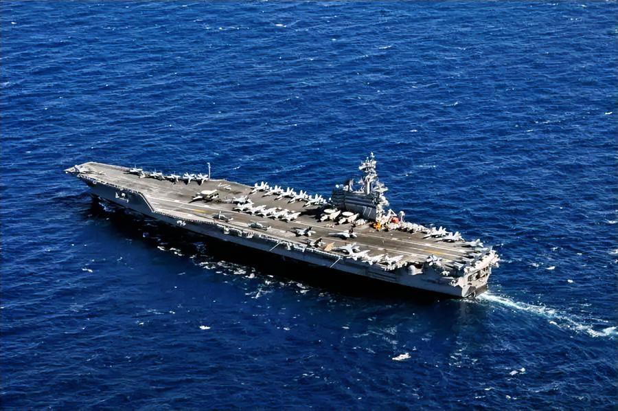 美国媒体报道，美国海军“布什”号航空母舰即将被部署至美国中央司令部责任区，也就是