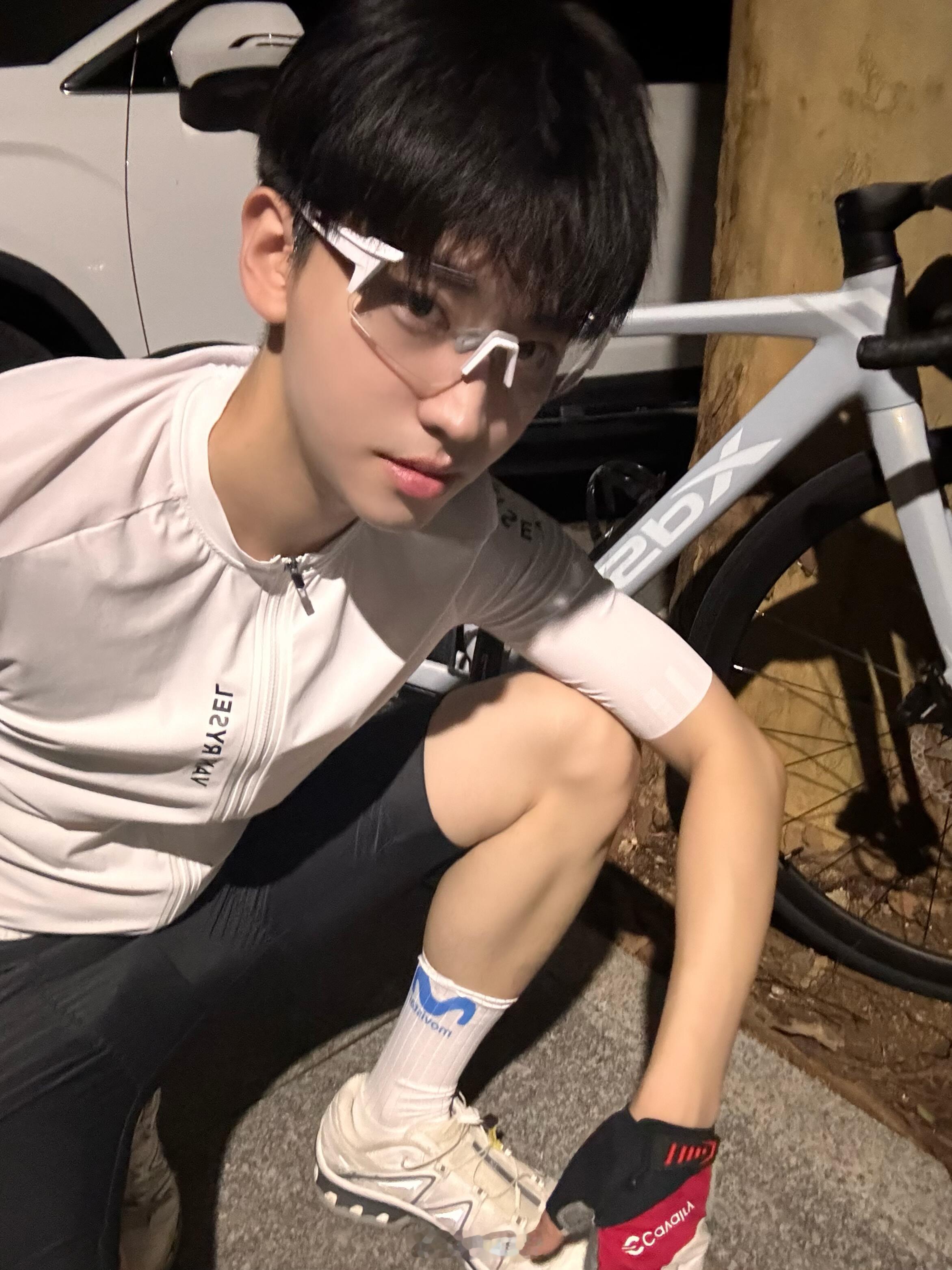 秋天要来了。传送门丨小周不爱吃菠菜 ​​​
