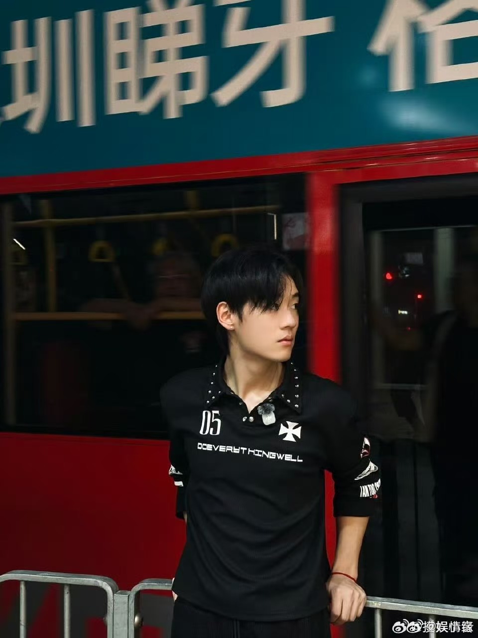 陈少熙出门好累 香港漫游少年记🇭🇰随心游走大街小巷，美食与风景一路相伴✨清爽