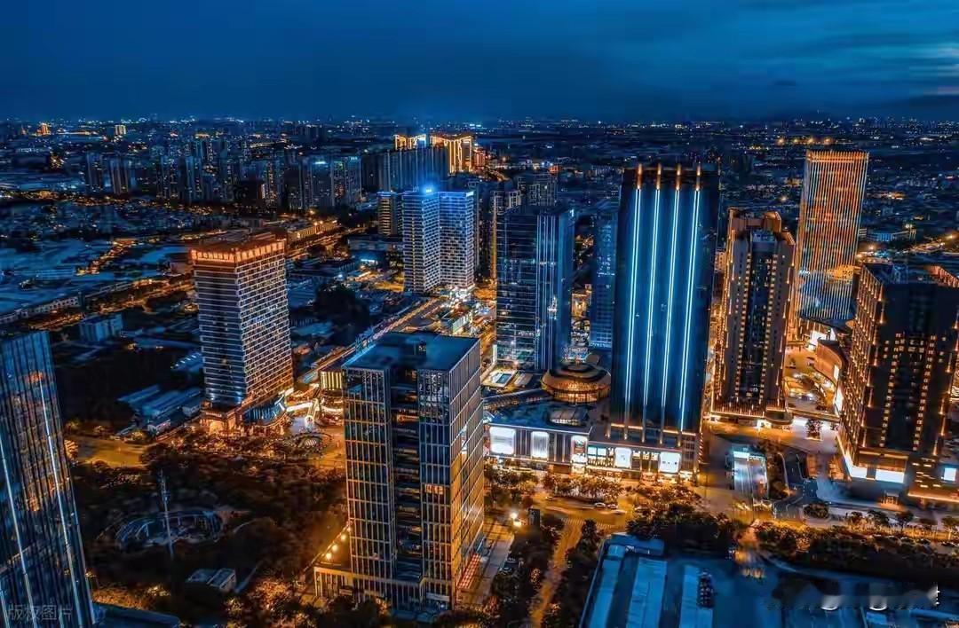 顺德的整体生活环境水准比欧洲已有过之而无不及了，这是有目共睹的事实。

宜居与营