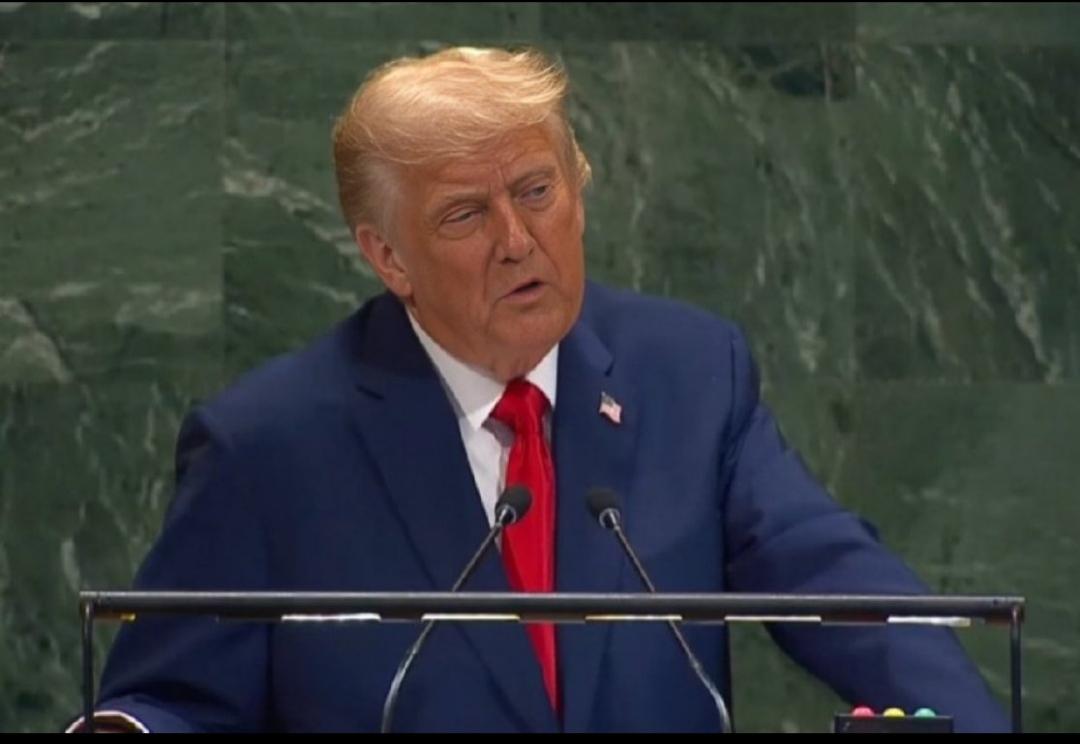 美国总统特朗普在联大发言，他敦促哈马斯:立即释放人质！