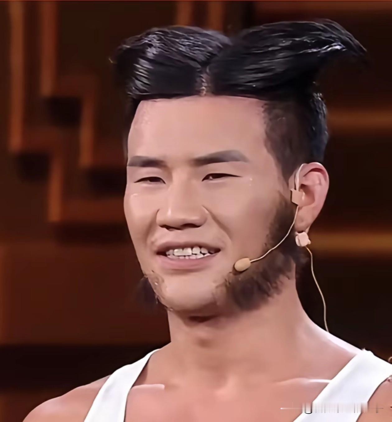 听律师朋友说，嘎子被行拘7天这事没那么严重，还算不上劣迹艺人！
所以等嘎子出来以