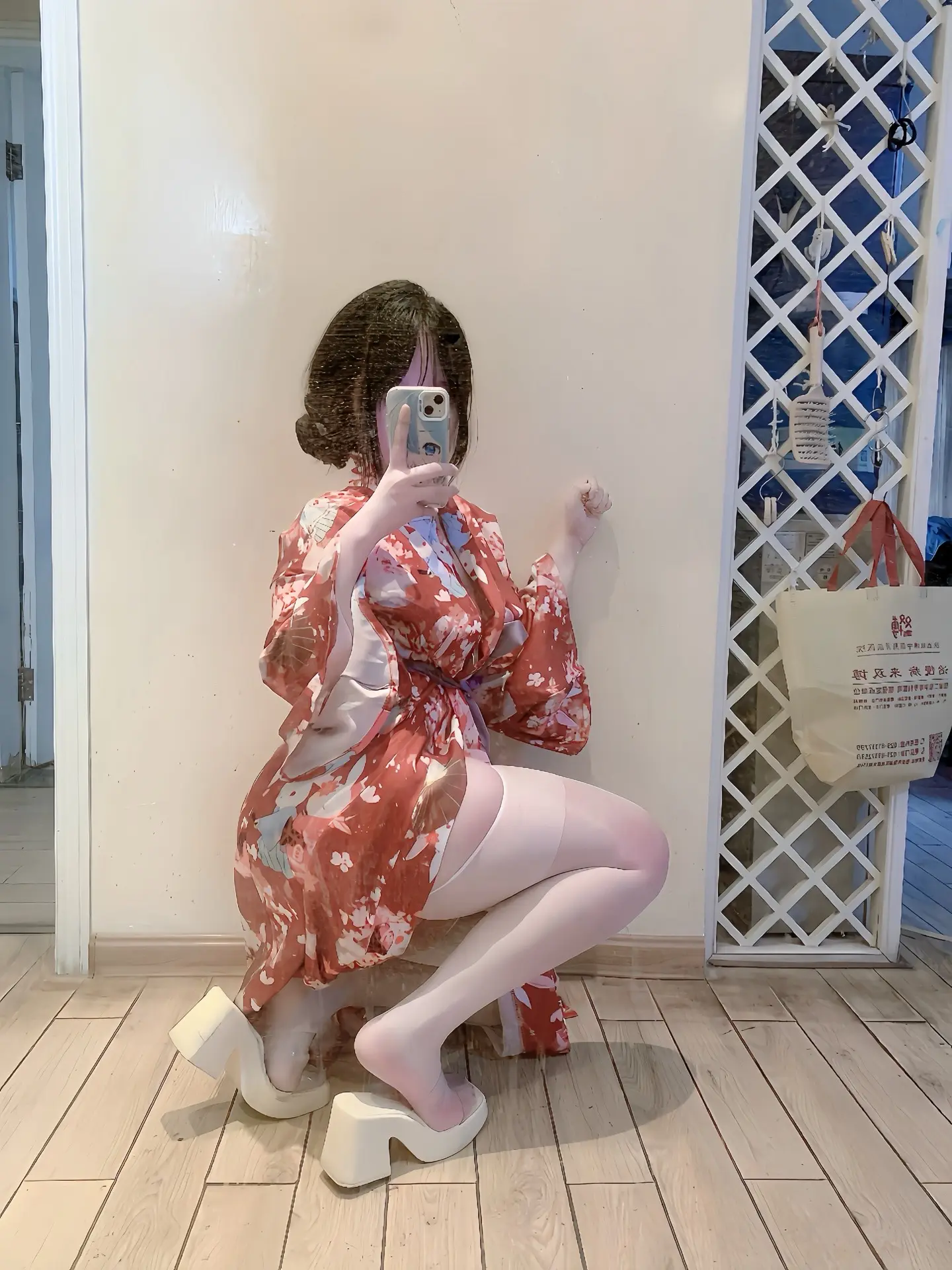 看似玩抽象其实从小到大没被喜欢过🥹。