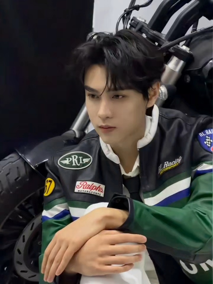 田栩宁工作室🫘营业，老公王。多更新，2026越来越好。 