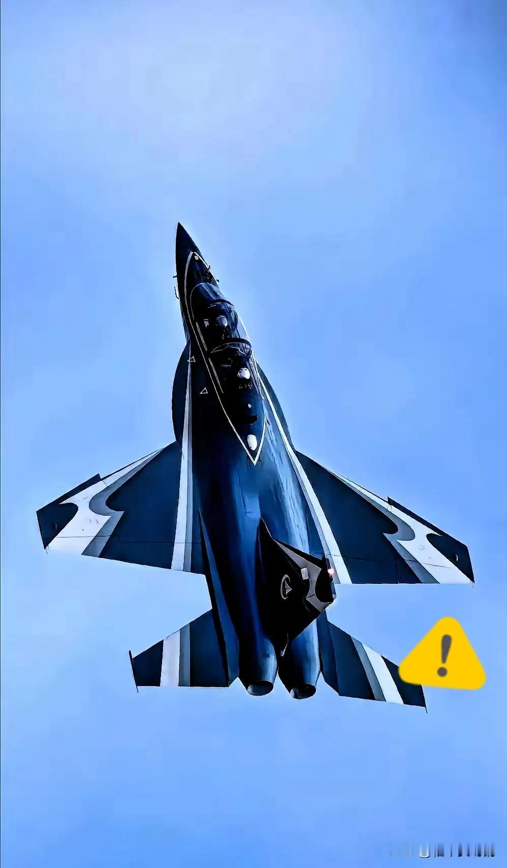 刚看到迪拜航展那个新闻，脑子嗡了一下。
1600架！中国，第一次，拿了订单第一。