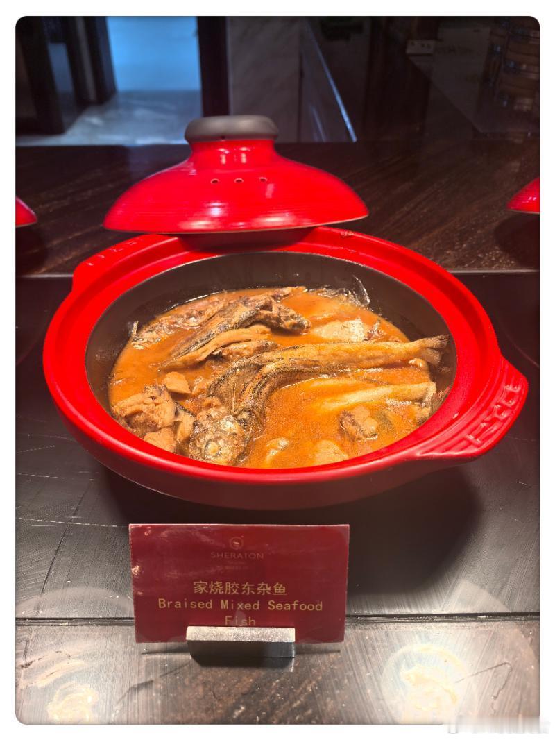 这么多年我住任何酒店只发一天的餐食，主要是给跟随我脚步的朋友提供个参考资料。今天