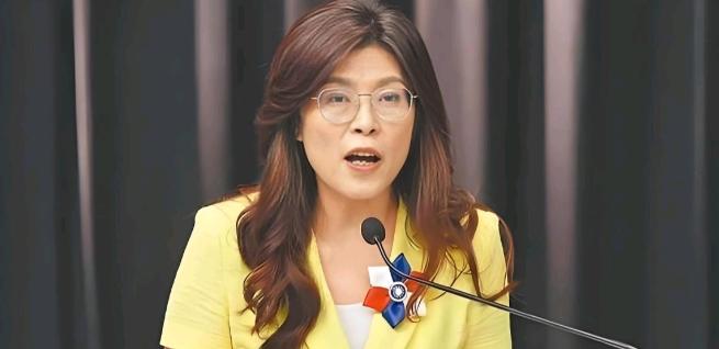 郑丽文罕见谈及统一问题！6月10日，国民党主席郑丽文罕见直面两岸统一的核心现实，