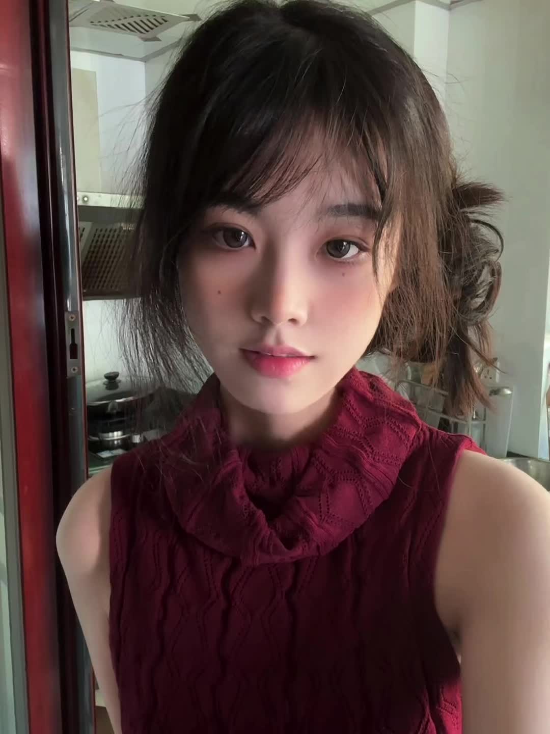 把烦心事丢掉 腾出地方装鲜花