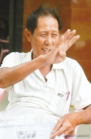 一位当年老工作人员的亲身自述
 
有些人就是满口胡说，根本不是那么回事。我是地道