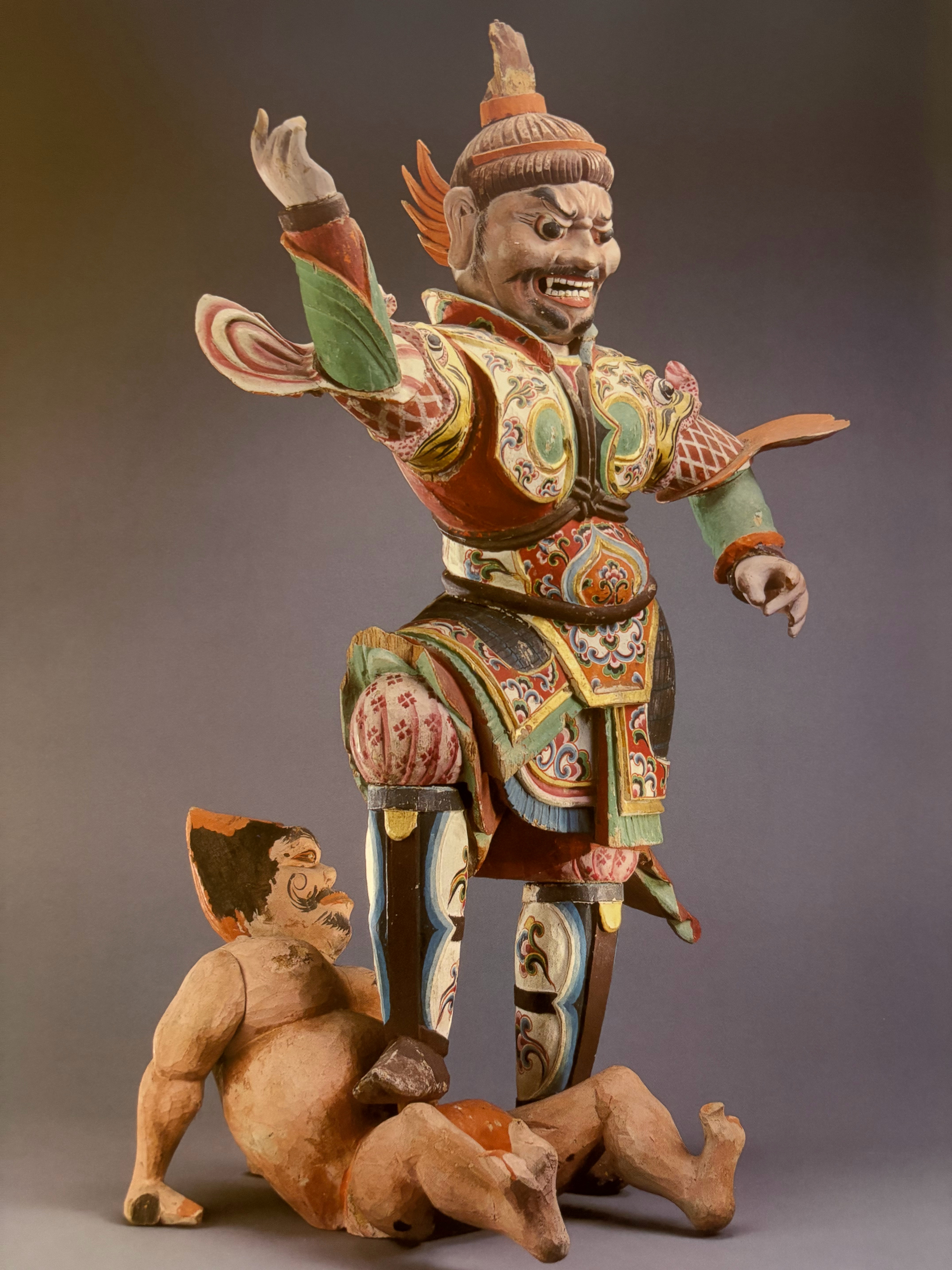 新疆博物馆藏1973年新疆吐鲁番阿斯塔那M206（张雄 墓）出土唐代 彩绘天王木