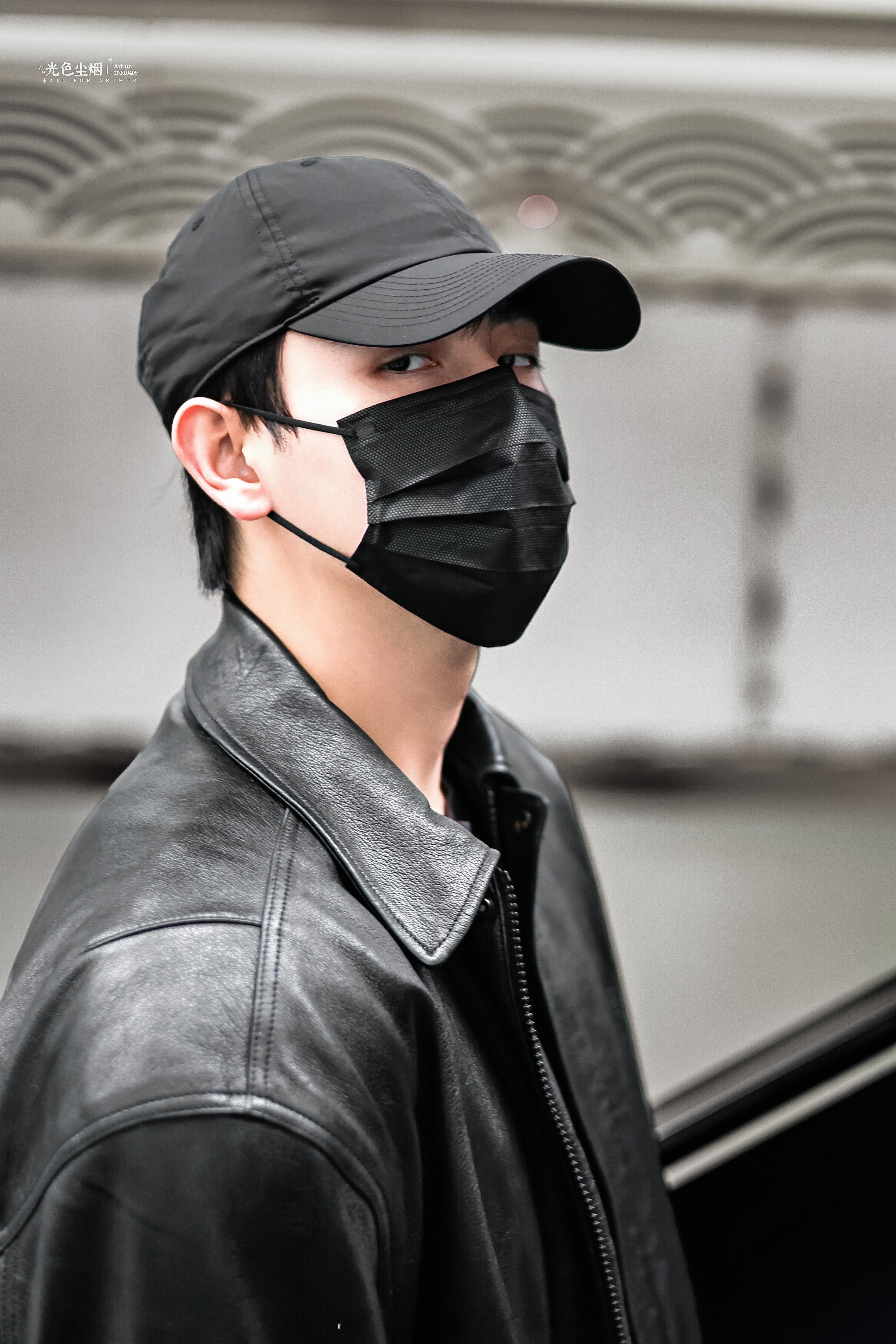 劳模陈飞宇进组了，拍戏一切顺利 ​​​