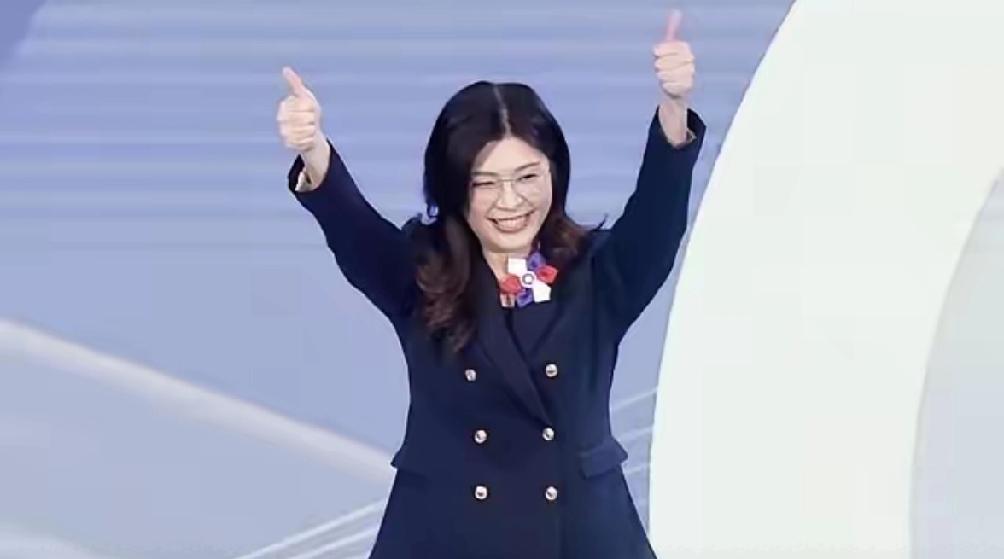 比马英九更勇，郑丽文丢出两岸“震撼弹”——公开主张国民党重返执政后签署“两岸和平