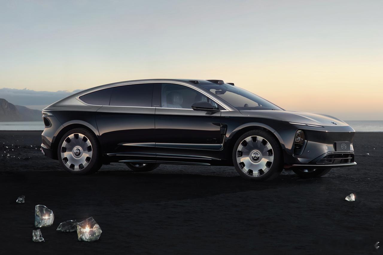 为纪念蔚来第 100 万台量产车下线，ET9 百万纪念限量版正式上市——限量 9