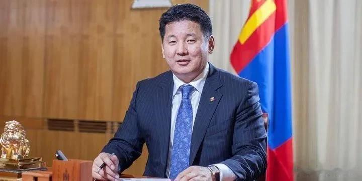 蒙古：岸田有担当，我们支持日本将核污水排入大海。
近日，蒙古就对日本表示：“日本