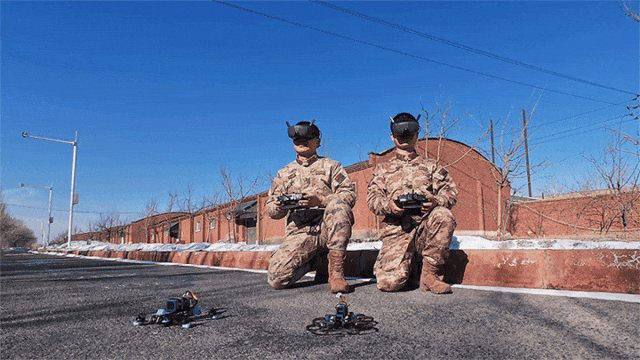 聚焦未来战场，淬炼“低空尖兵”！我们要加强无人作战和反无人作战的一体化研究、训练