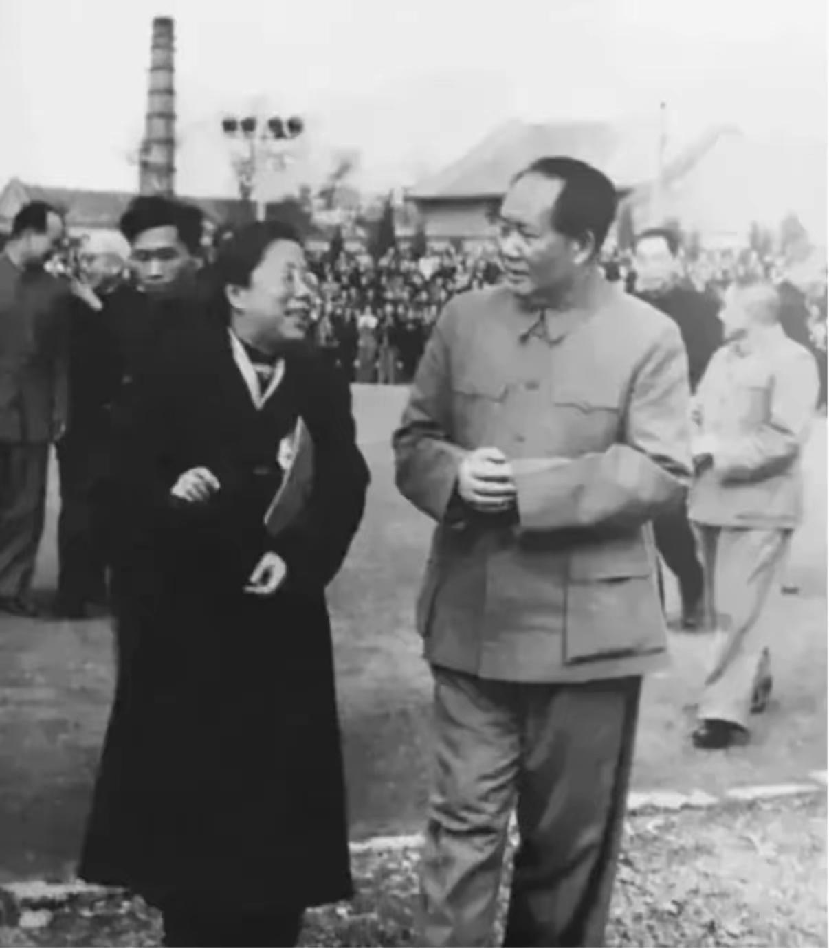 1965年的一张珍贵合影。非常亲切，真怀念那时候。[玫瑰]