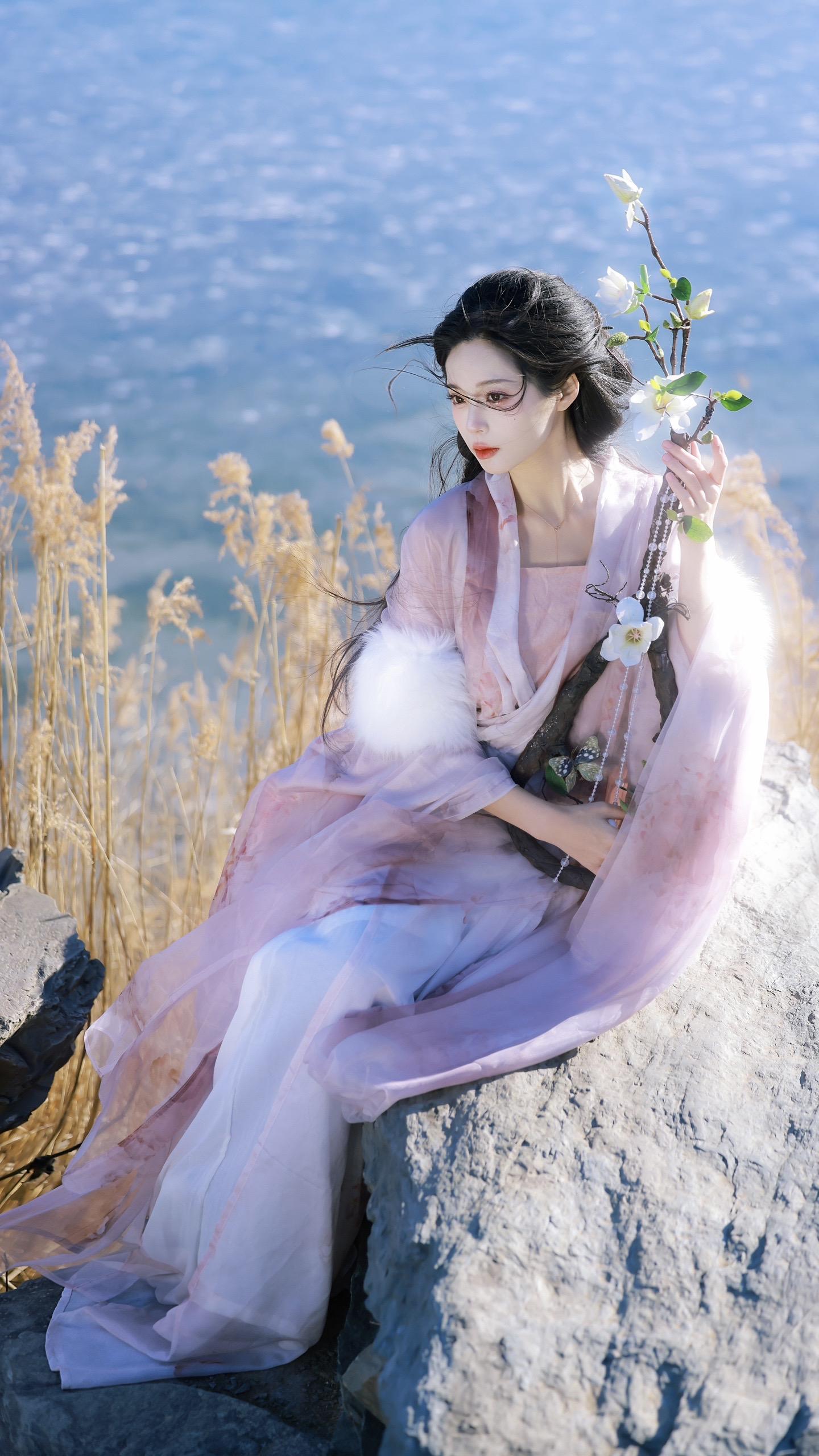 枯木难逢春。🧚‍♀️：  💄