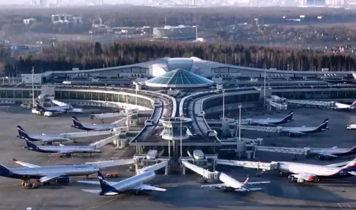 俄新社消息，当地时间1日，俄罗斯联邦政府网站发布通告，表示处于维护国家安全的考虑