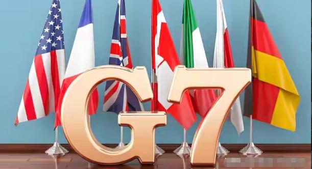 G7峰会拉开大幕，在法国正式开始，原本是一个联合起来抵制中国的会议，可现在坐在一