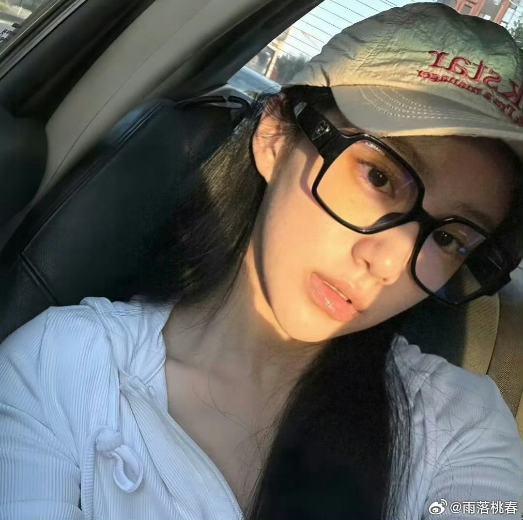 Wechat｜女头分享女明星头像｜优质女头｜高质量包上恩｜周也｜章若楠｜张婧仪｜