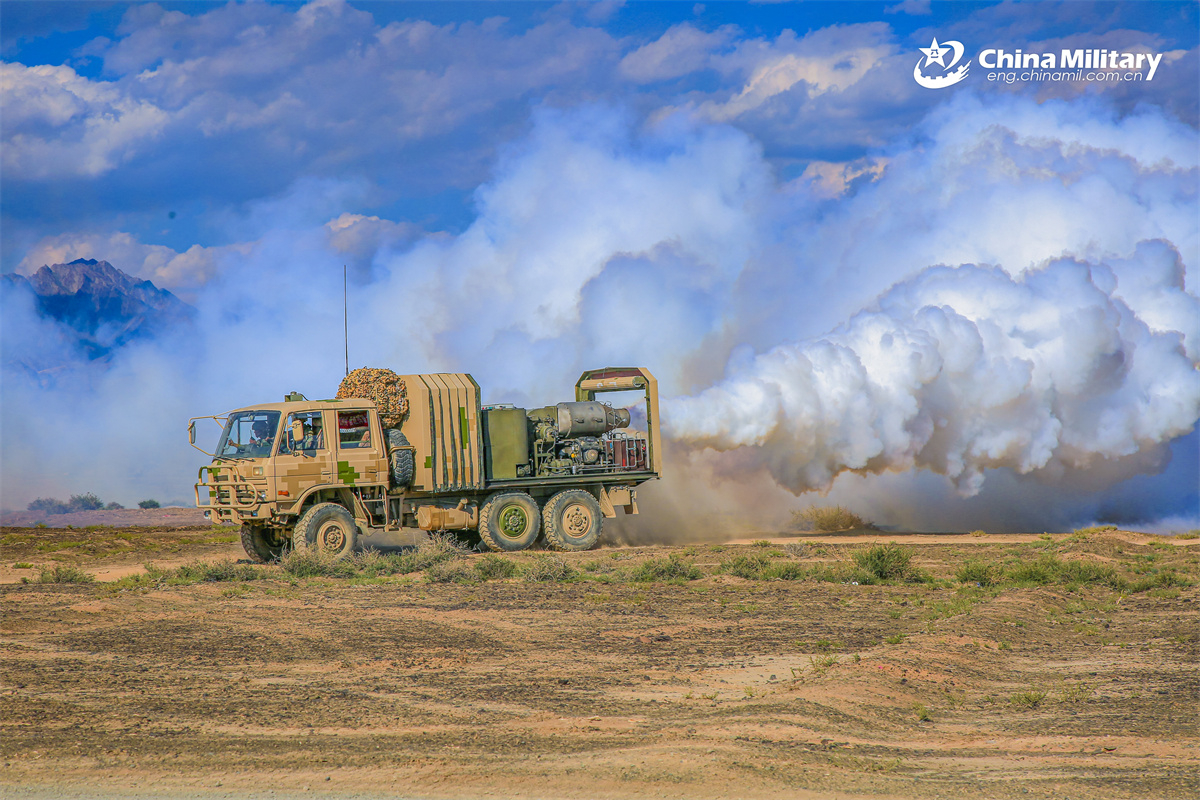 烽火问鼎计划每天认识一件兵器 军用发烟车 