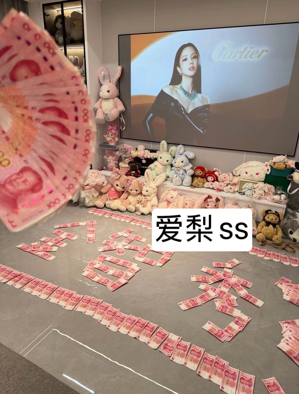 kimjisoo[超话]  看到有很多秀粉质疑我是肉肉粉丝，我在这里澄清一下：我