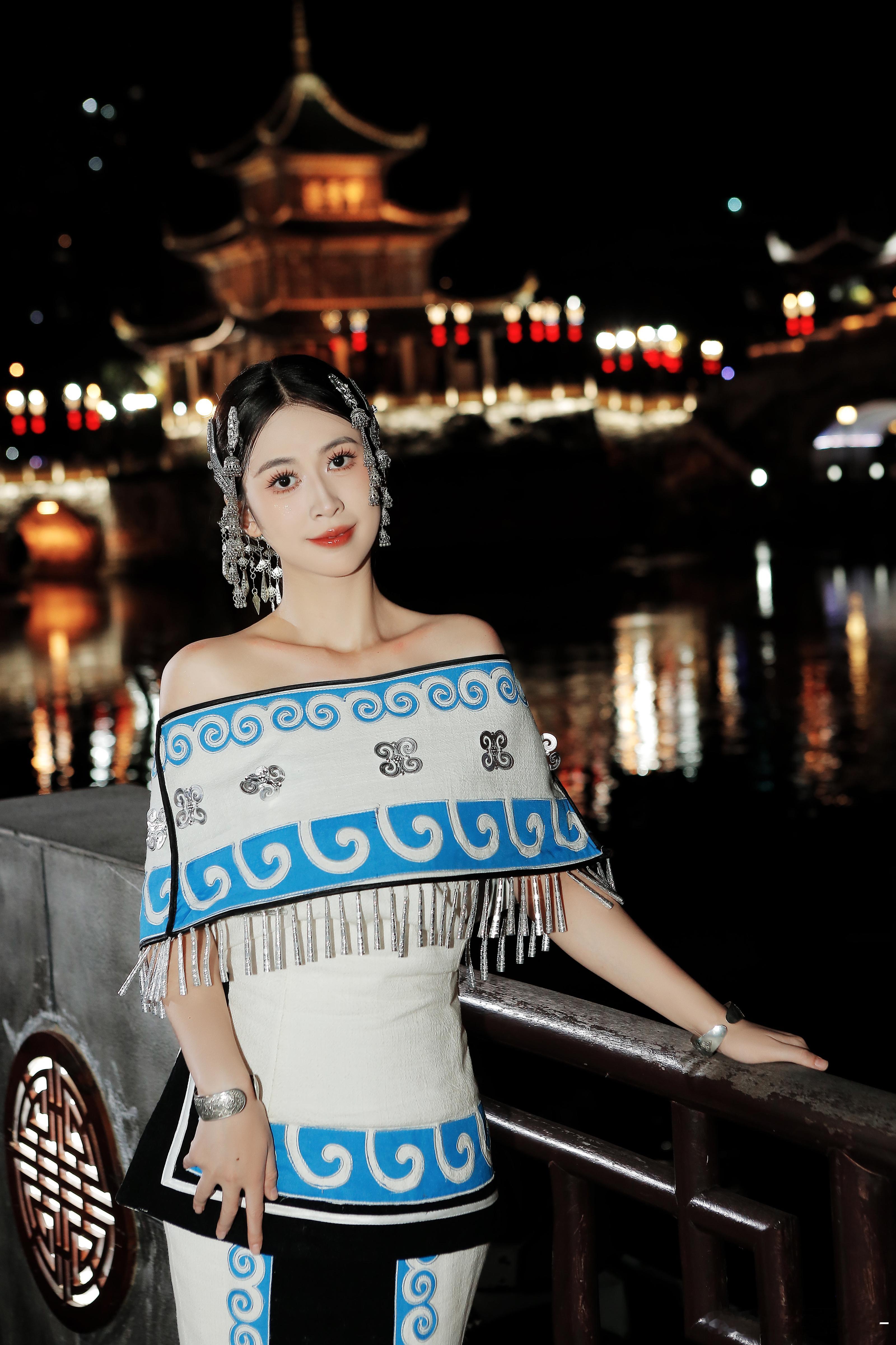 沧浪之水 可濯我缨 ​​​