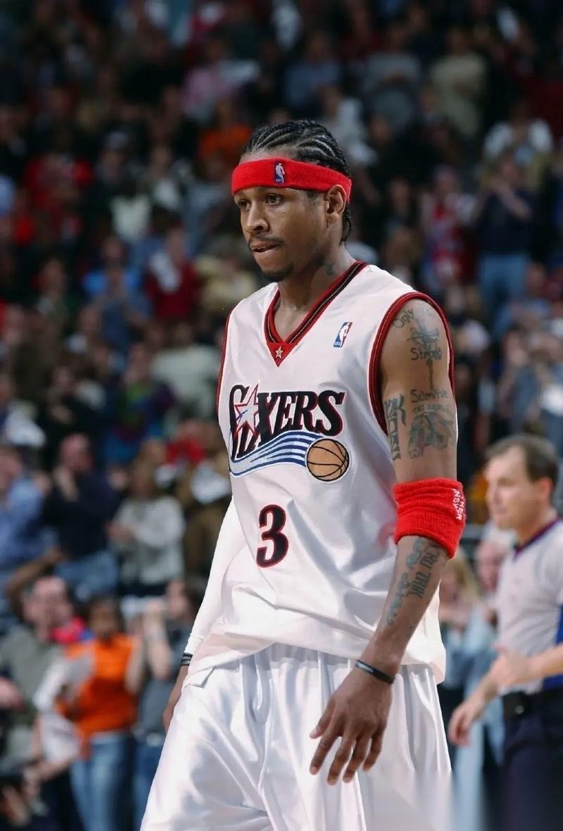 我说这是NBA历史最强无冠阵容！应该没人反对吧？控卫：斯托克顿1997-1998