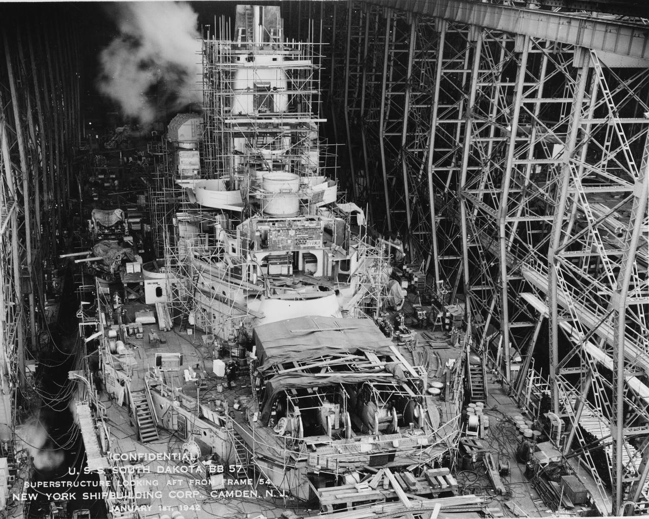 1942年1月1日，美国海军战列舰“南达科他”号（USS South Dakot