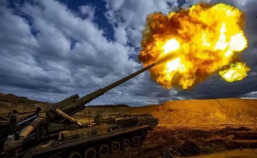 最近，俄军成功切断了“星链”卫星信号，使得乌军陷入无头苍蝇般的窘境，前线部队与指